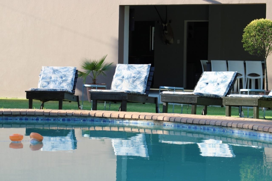 7 Bedroom Property for Sale in Bloemhof North West